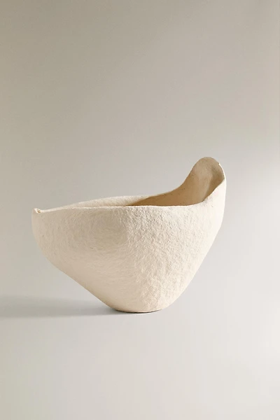 PAPIER-MÂCHÉ DECORATIVE PIECE