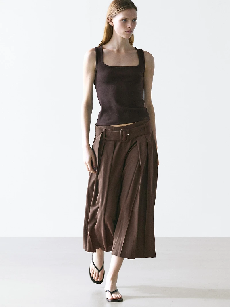Pleated midi skort
