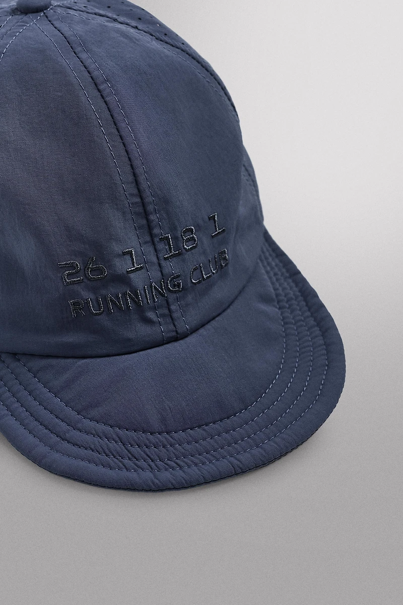 RUNNING TECHNICAL CAP