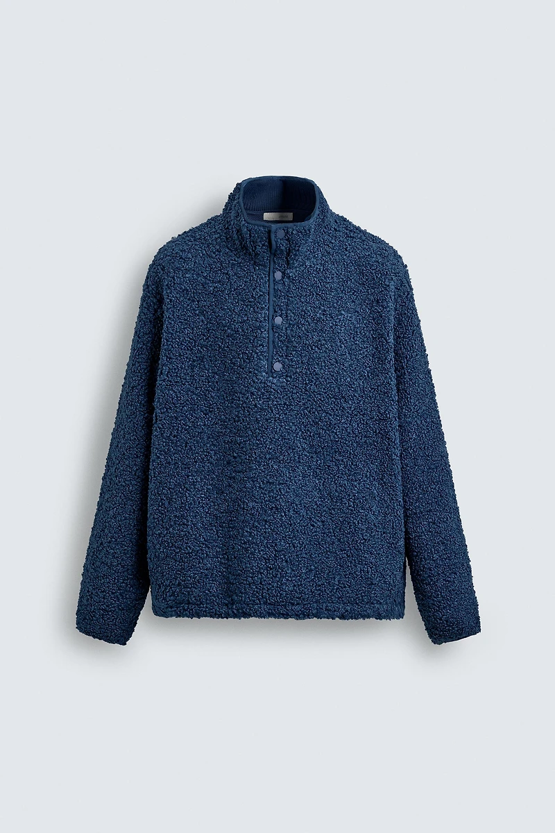 FLEECE SWEATSHIRT WITH SHEARLING EFFECT