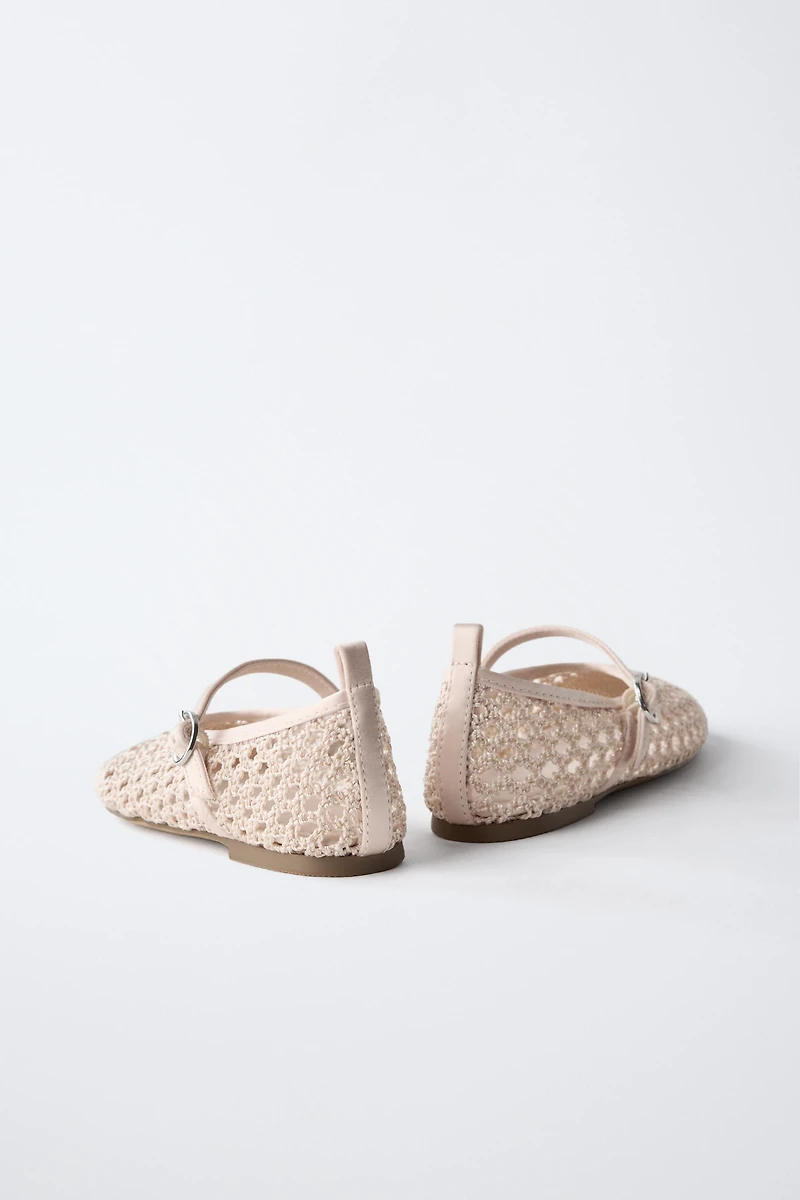 CROCHET EFFECT BALLET FLATS