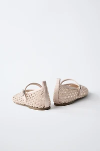 CROCHET EFFECT BALLET FLATS