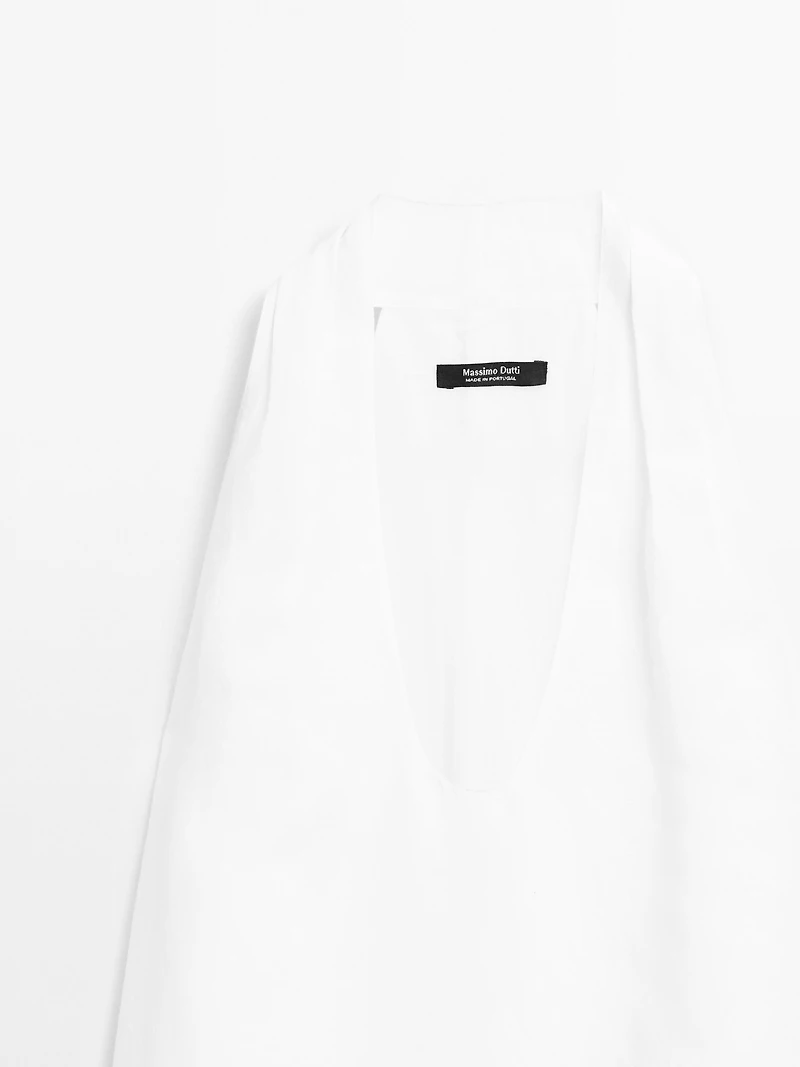 Long flounce V-neck dress
