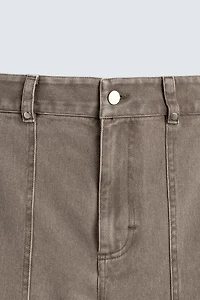 PANTALON DÉCONTRACTÉ À CLOUS