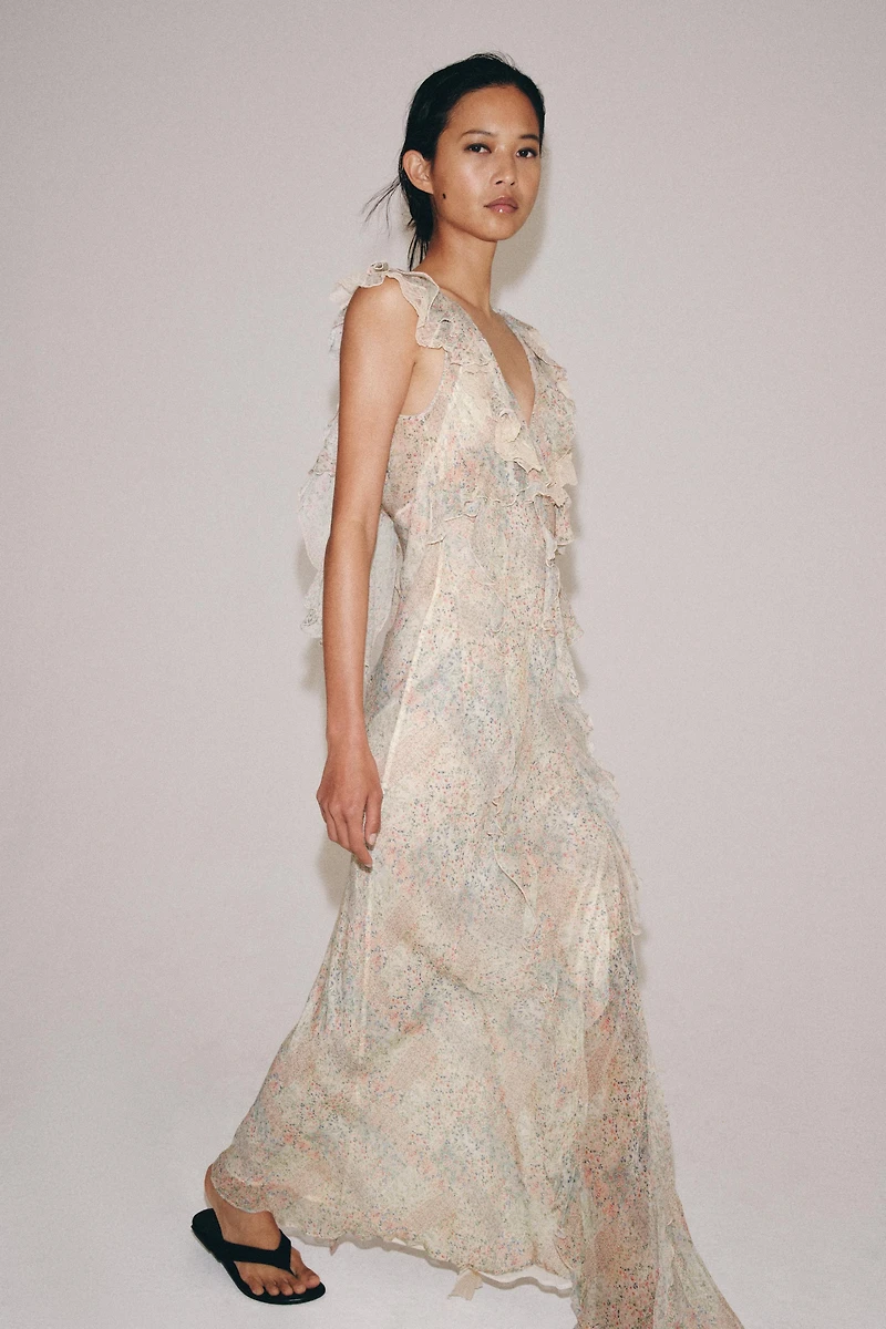 FLORAL PRINT RUFFLE DRESS