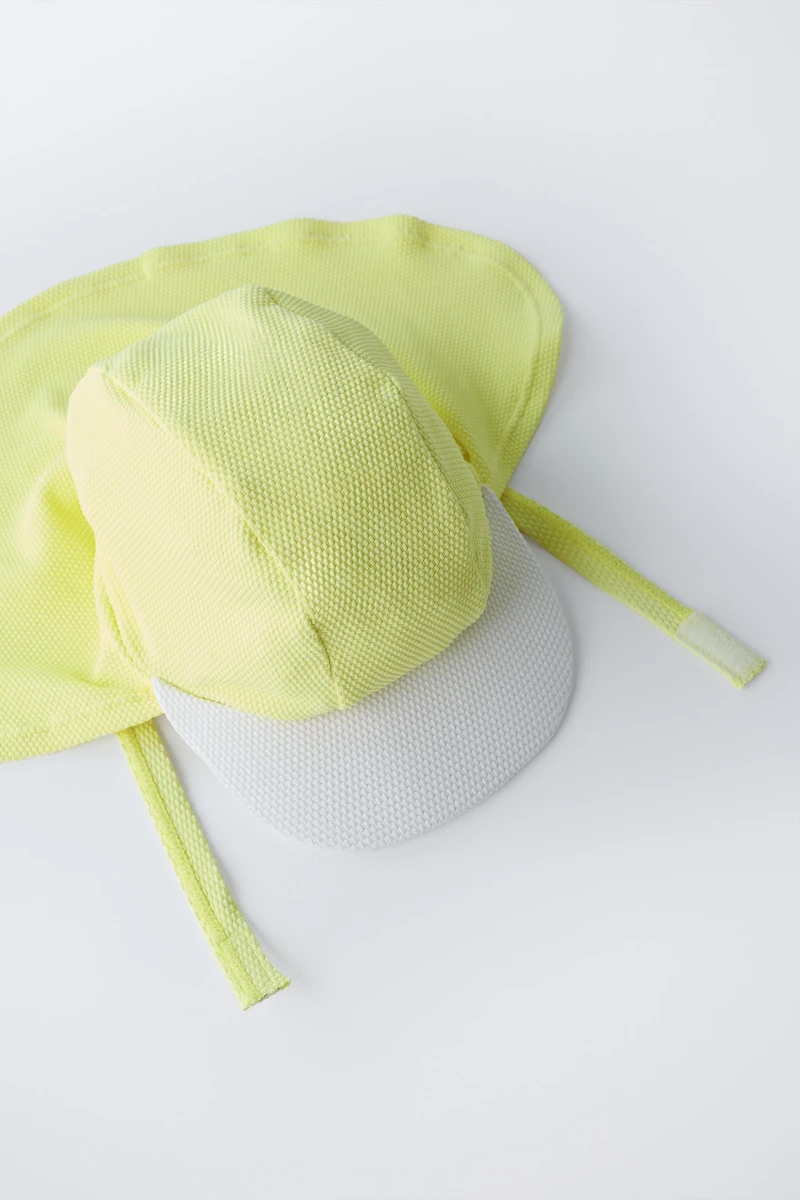 SWIM HAT WITH NECK FLAP