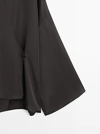 Flowing wrap shirt