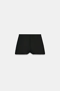 HIGH-WAISTED SHORTS