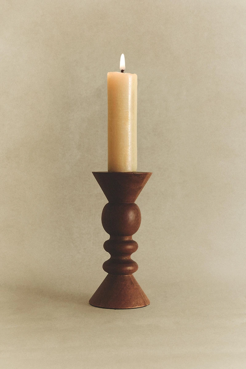 CHANDELIER EN BOIS