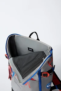 SAC À DOS DE VOYAGE © NASA