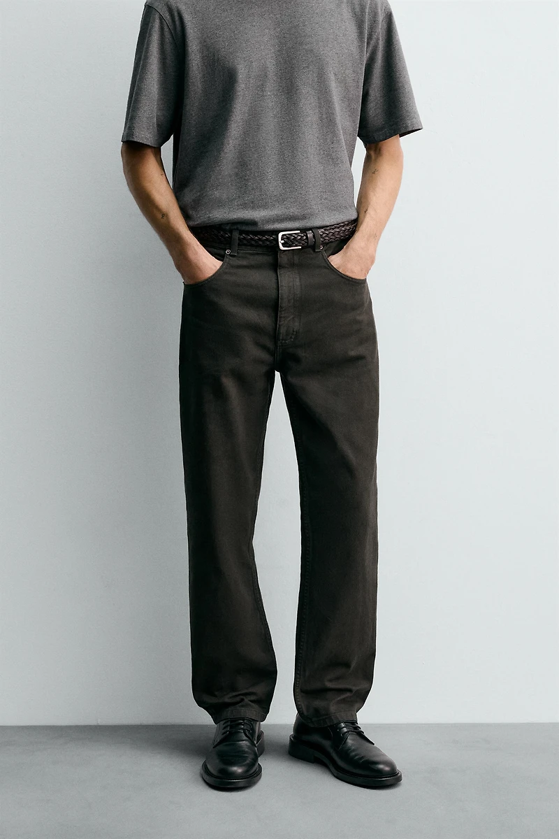 TEXTURED STRAIGHT FIT PANTS