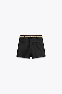 BELTED SHORTS WITH DARTS