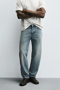 STRAIGHT FIT JEANS