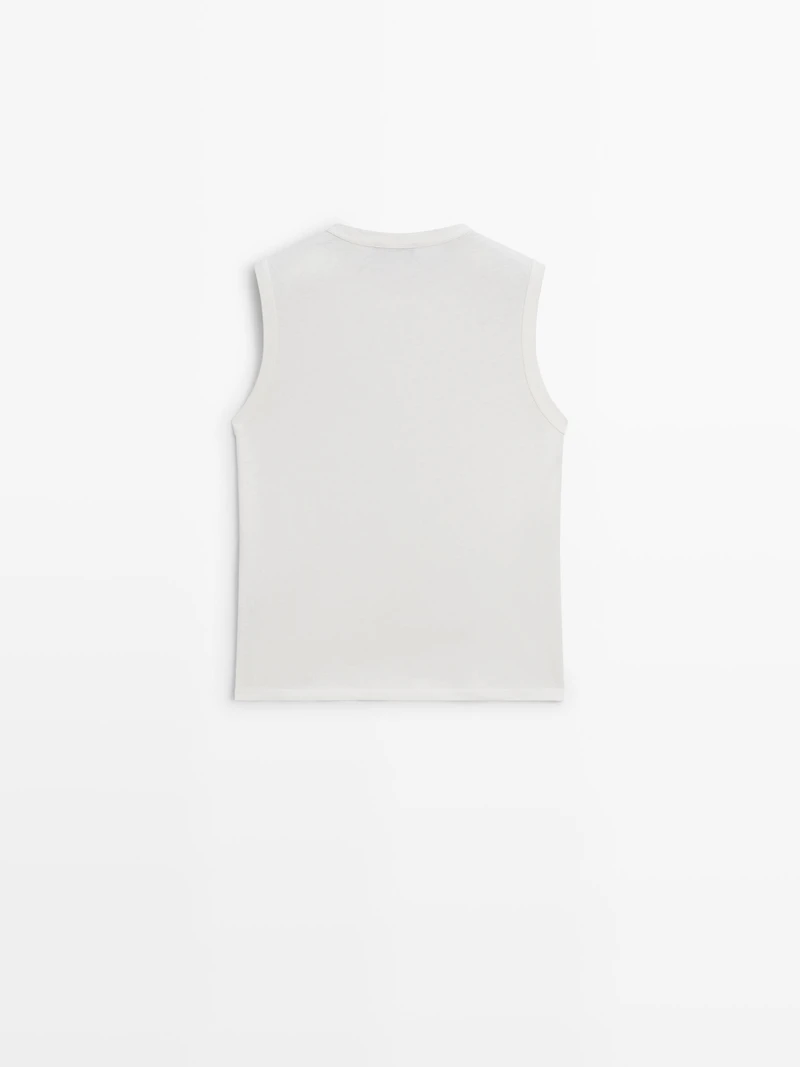 Sleeveless linen blend T-shirt