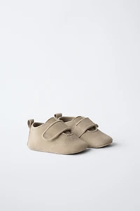 LEATHER SHOES