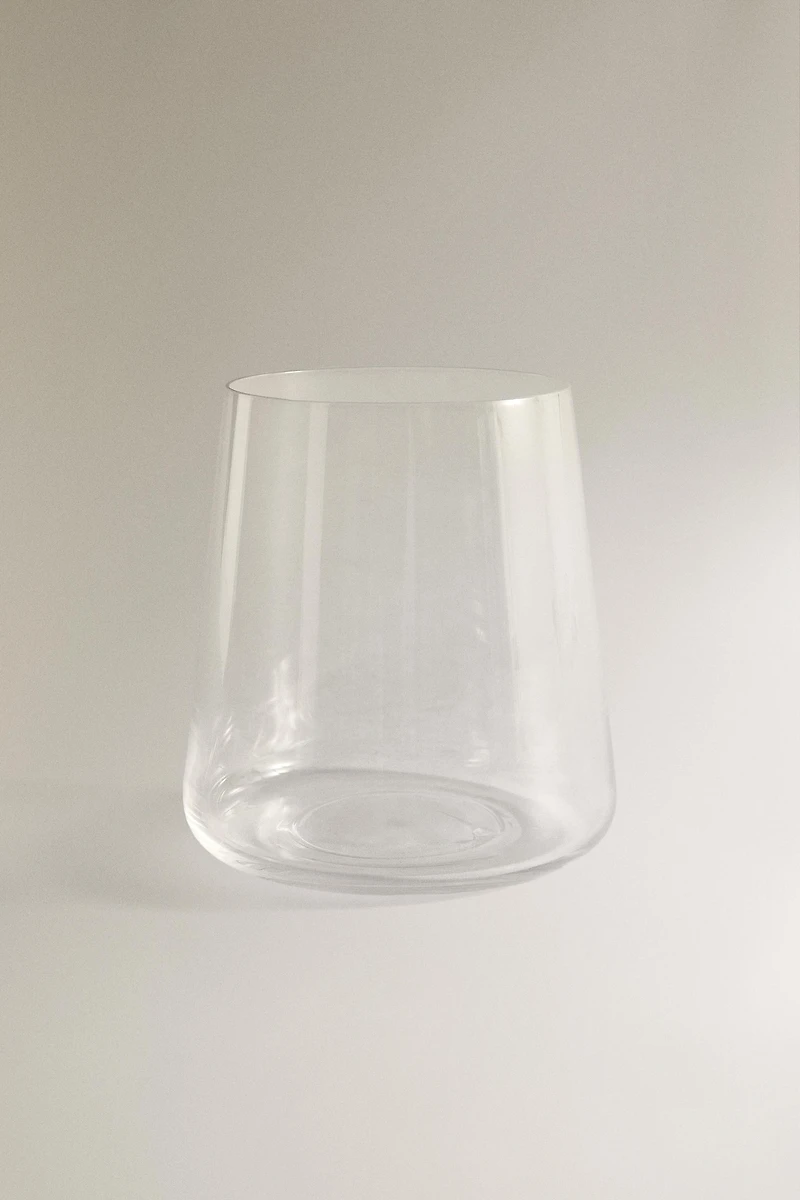 CONICAL CRYSTALLINE TUMBLER