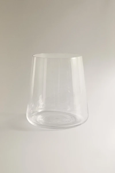 CONICAL CRYSTALLINE TUMBLER