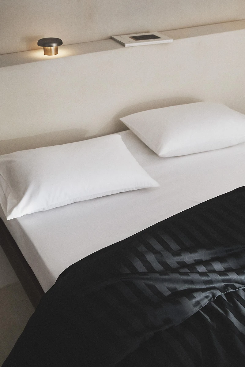 STRIPED SATEEN DUVET COVER (500 THREAD COUNT)