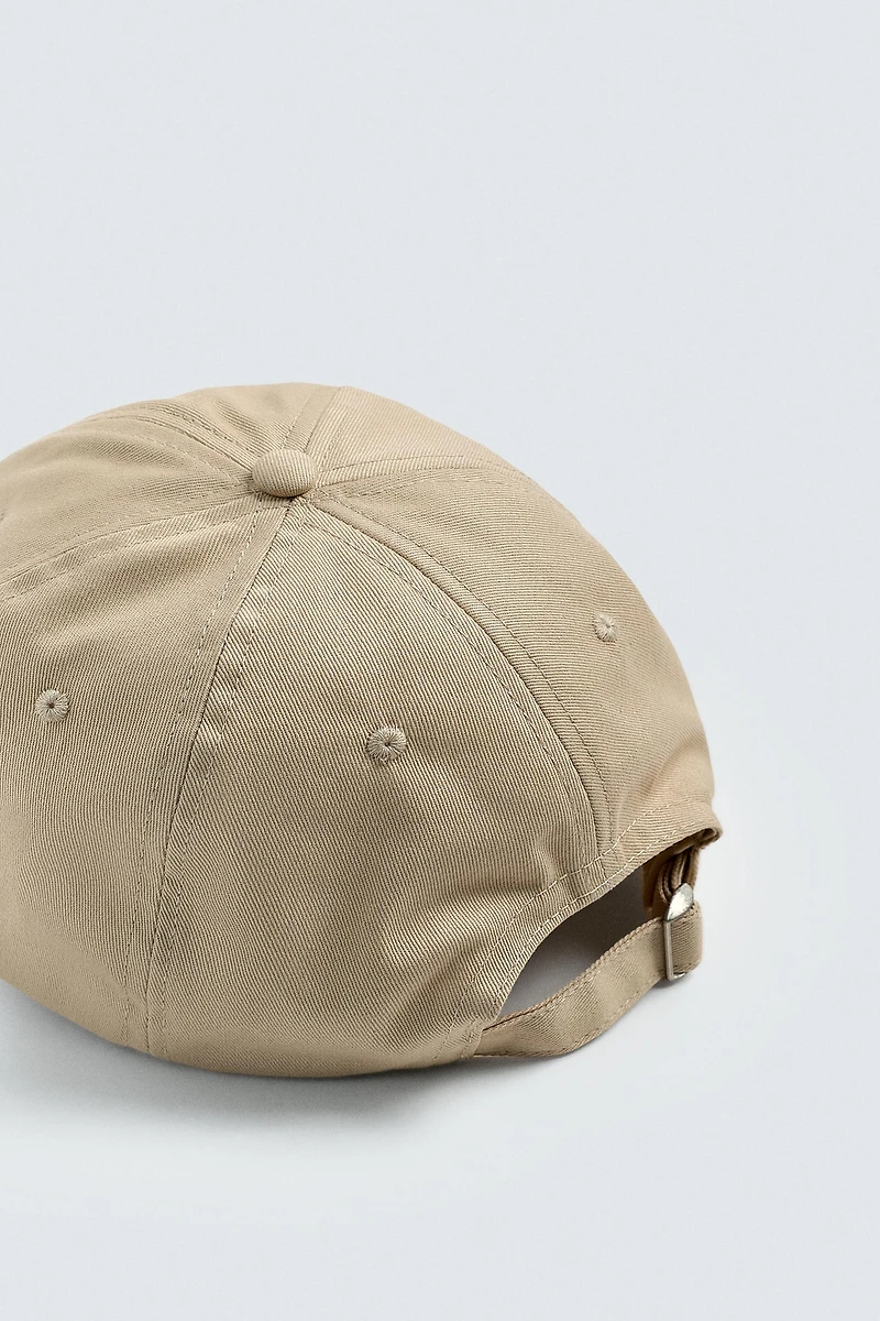 CASQUETTE BRODERIE COMBINÉE
