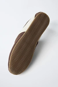 COMBINED ATHLETIC SHOES