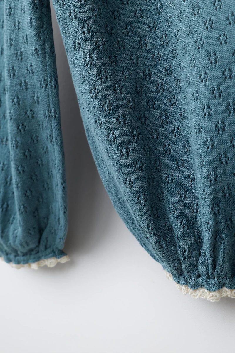 EMBROIDERED FLORAL KNIT PANTS