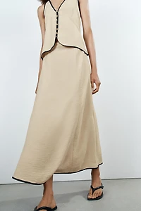 CONTRAST PIPING MIDI DRESS
