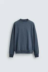 BASIC WASHED CREWNECK SWEATSHIRT