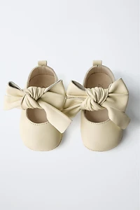 BALLERINES EN CUIR