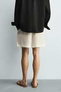 SHORT FLUIDE COUPE DÉCONTRACTÉE