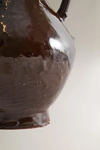 BROWN CERAMIC VASE