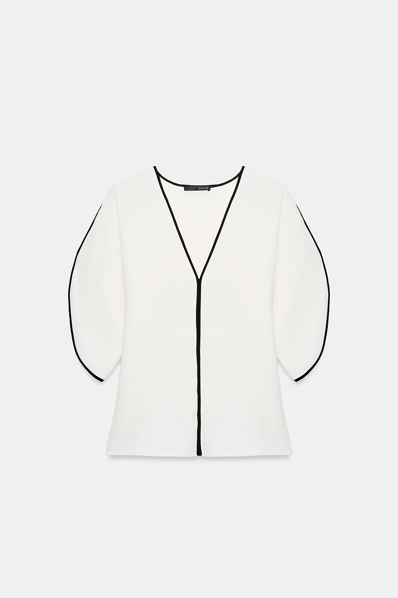 Contrast Trim Top