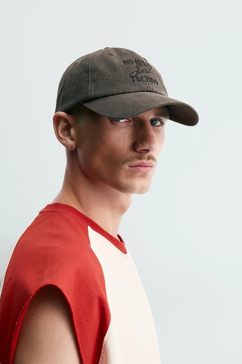 WASHED EMBROIDERED TEXT CAP