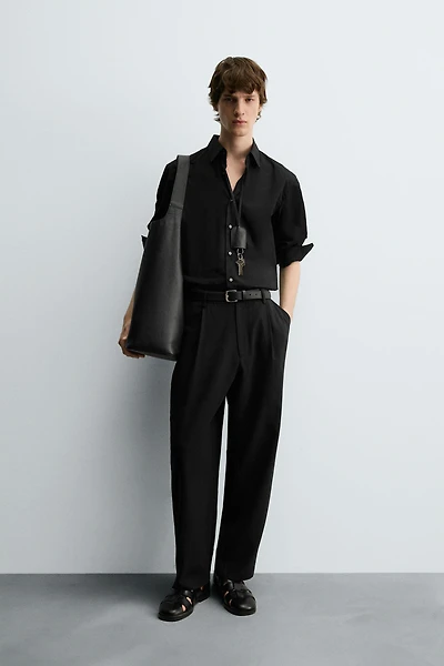 PLEATED FLOWY PANTS