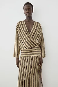 Robe midi à rayures avec ceinture