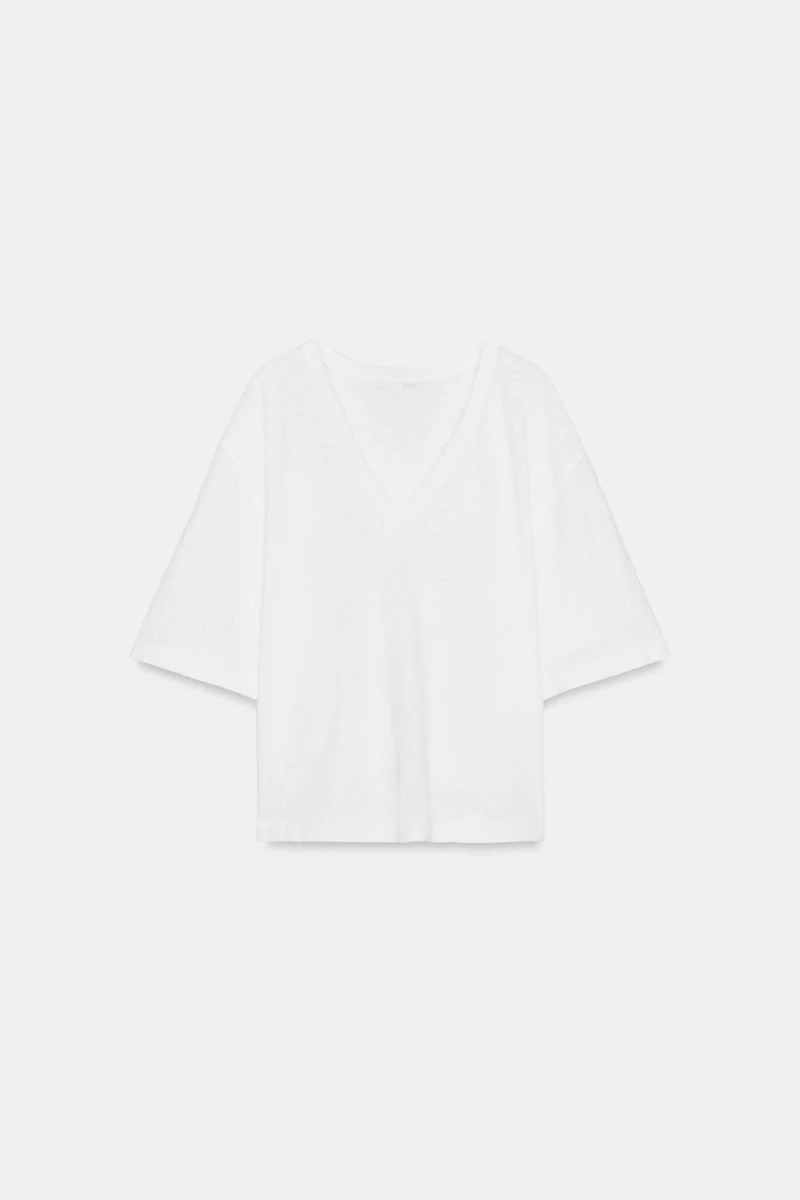 T-SHIRT COL EN V