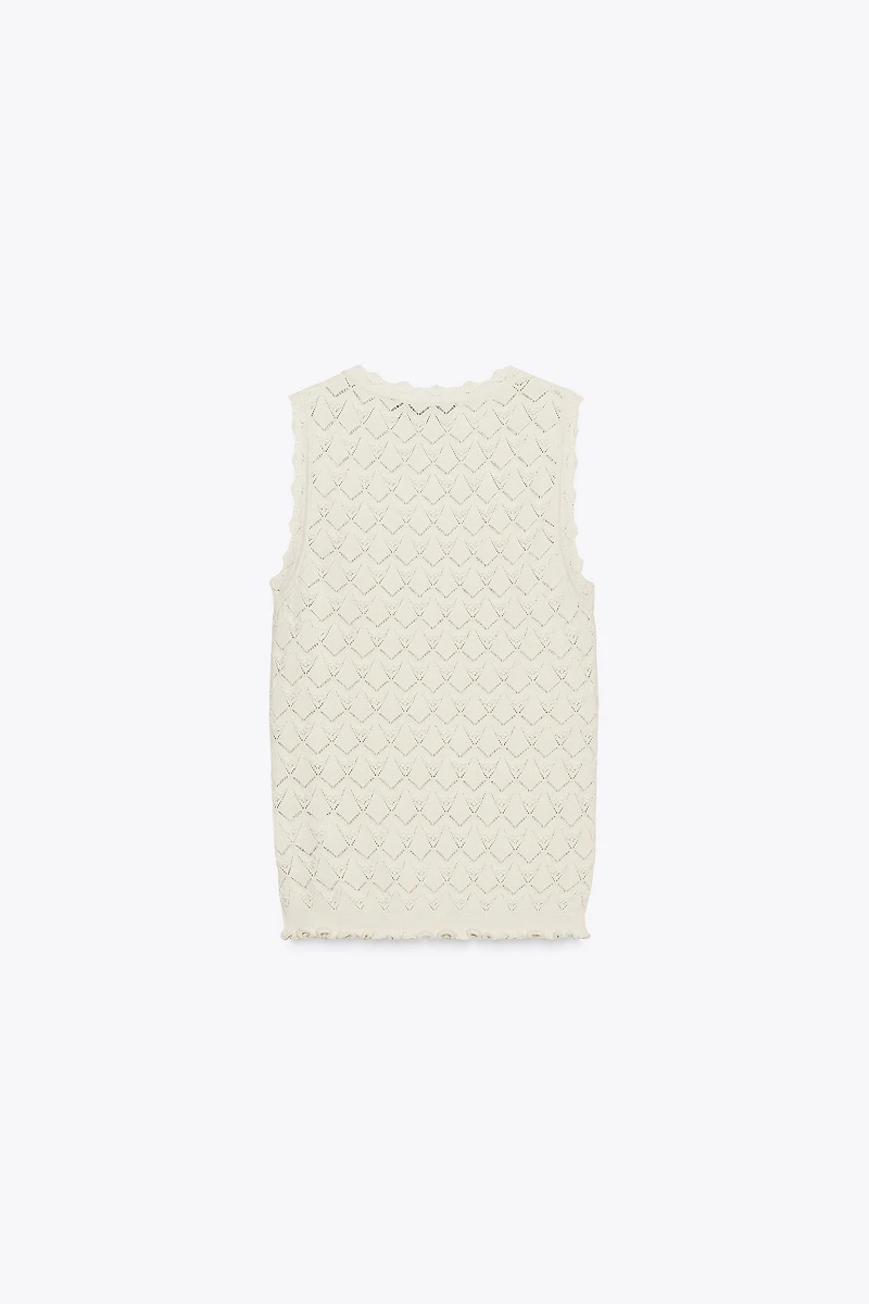 TOP EN MAILLE POINTELLE