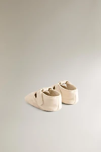 CHAUSSONS SANDALES