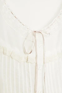 EMBROIDERED GAUZE BOW CROP TOP