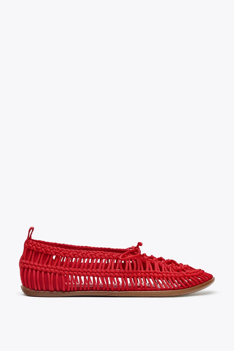 BRAIDED SHOES WITH LACES
