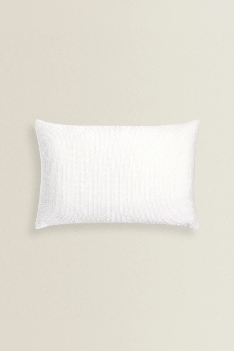 MEMORY FOAM FLAKES PILLOW