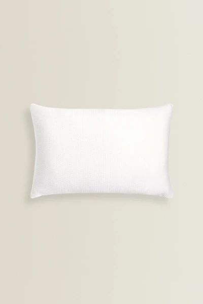 MEMORY FOAM FLAKES PILLOW