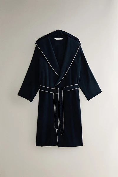 OVERLOCK COTTON BATHROBE (320 GXM²)