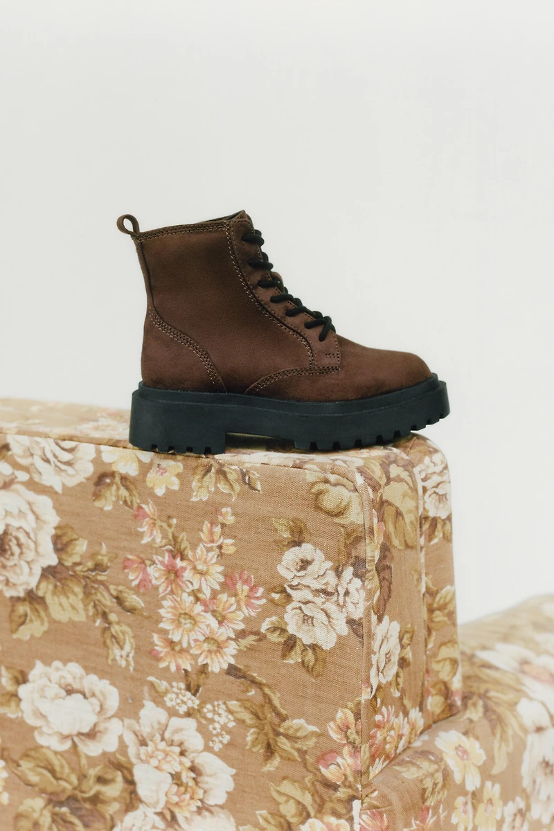 TRACK ANKLE BOOTS
