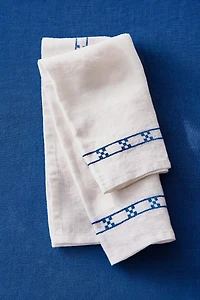 GEOMETRIC EMBROIDERED NAPKINS (PACK OF 2)