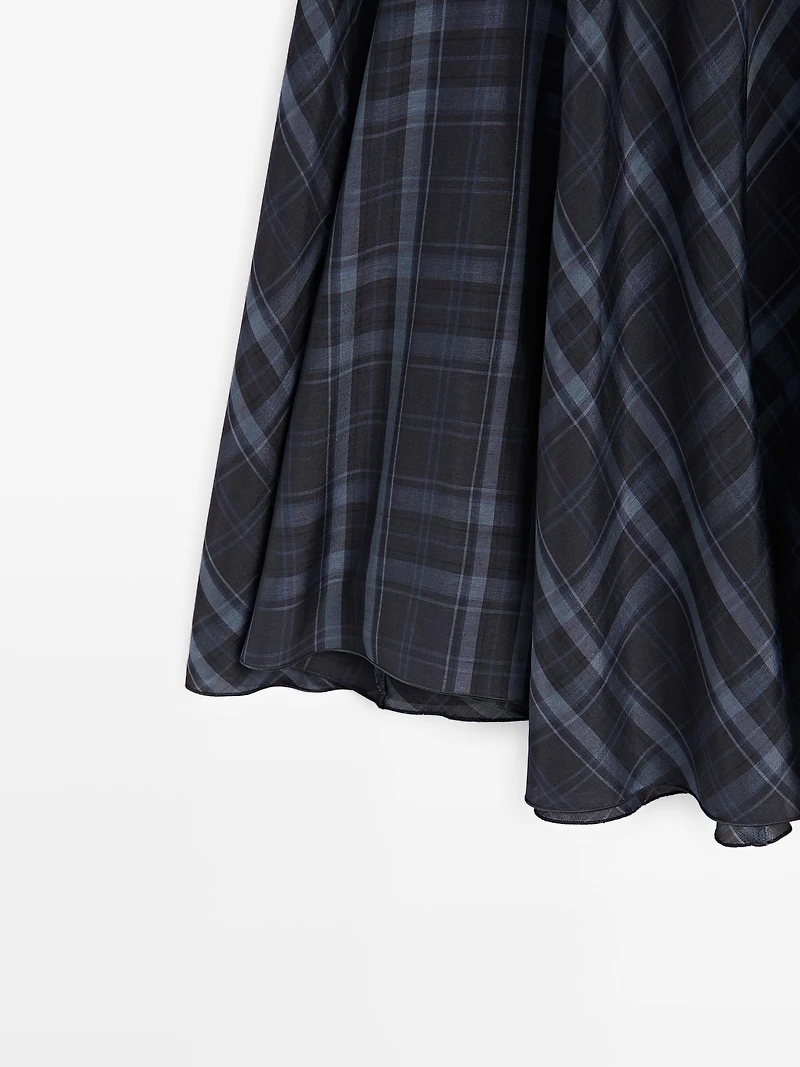 Check print flowing godet skirt