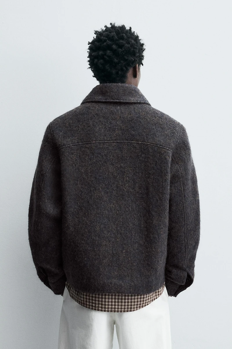 CROPPED FIT TEXTURED OVERSHIRT