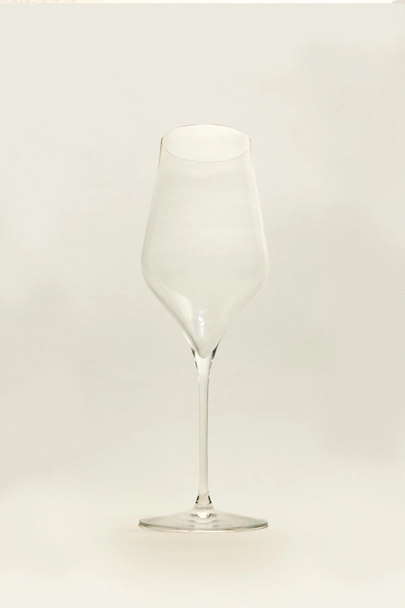 PLAIN CRYSTALLINE WINE GLASS