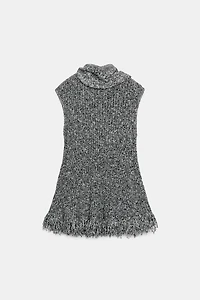 KNIT TOP WITH SCARF AND FRAYED HEM