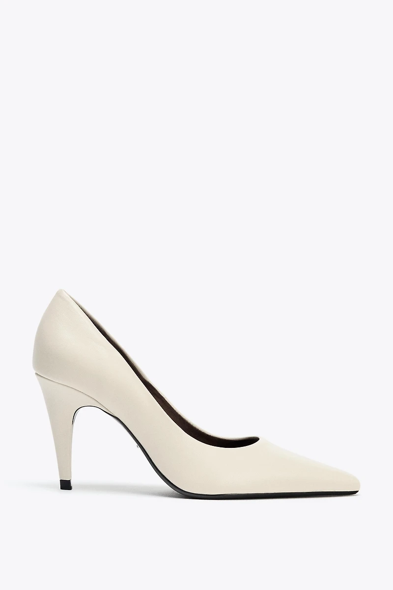 LEATHER HEELS