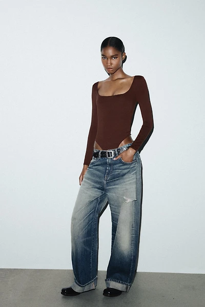 BODY POLYAMIDE ENCOLURE CARRÉE